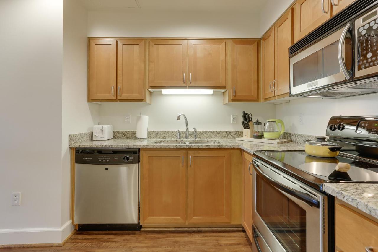 Renu Suites At The Burlington Portland Exterior foto